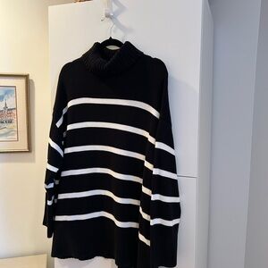 XXL Striped Turtleneck Sweater - Black and White